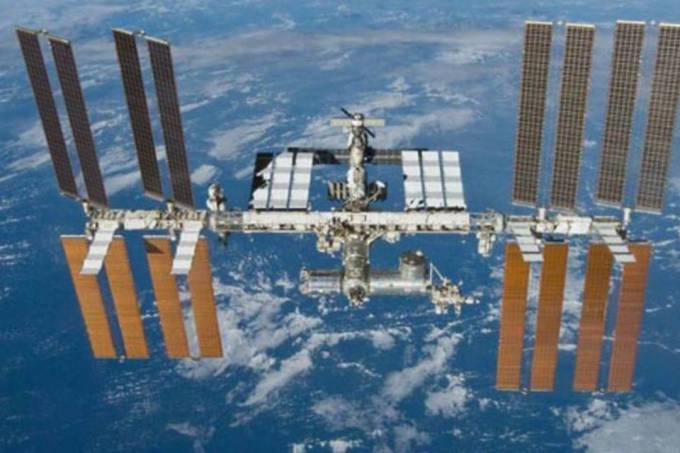 Nasa espera que leve até três anos para completar a melhoria no sistema de energia da estação espacial, que opera até ao menos 2024