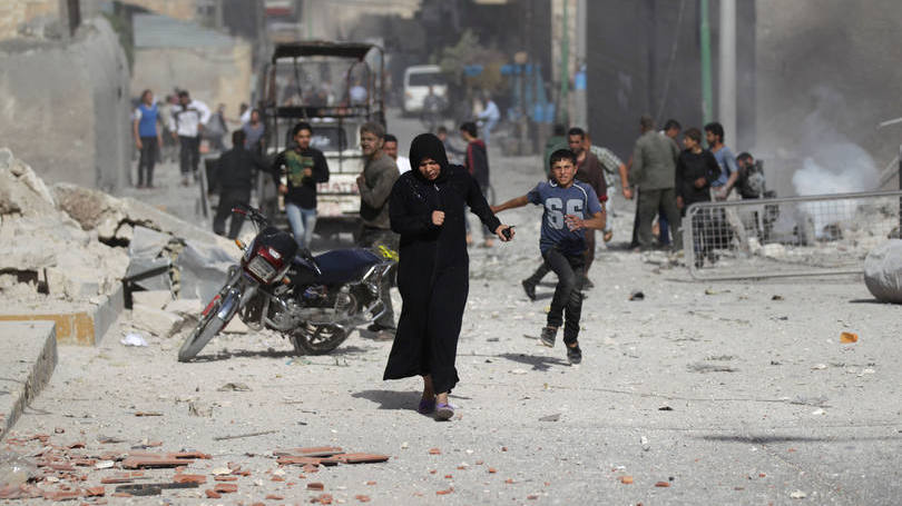 Síria: o ataque foi cometido por um indivíduo de moto e se detonou na frente de uma padaria
