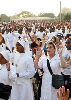 Oito pertencem à Arquidiocese de Luanda e um à companhia de Jesus. 