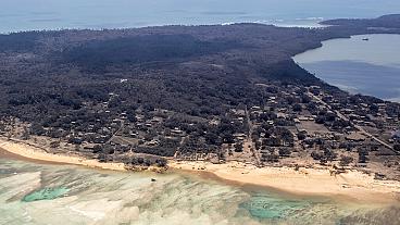 Erupção do "Hunga Tonga-hunga": três mortos confirmados e receios de surto de Covid-19