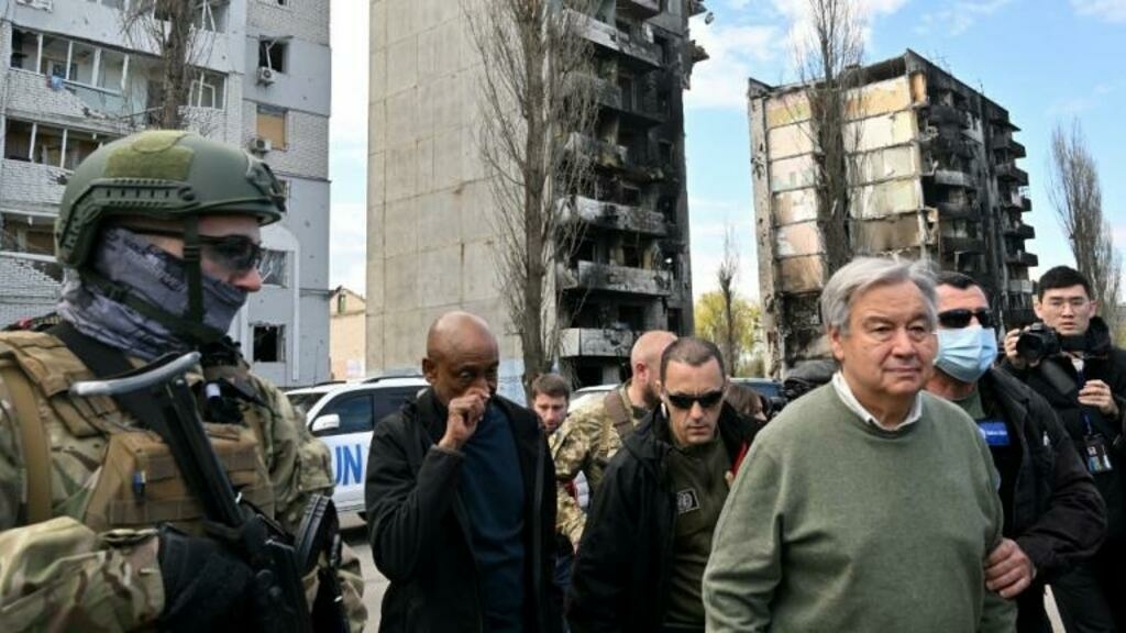 Guterres em Kiev :”espero que um dia a paz regresse a estas terras que bem necessitam dela”