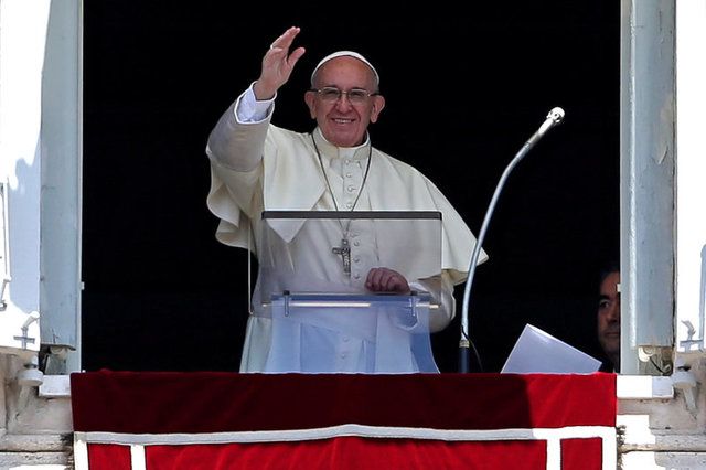 Atitude do pontífice pretende encorajar governos a contribuir com a causa