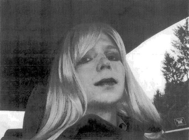 Chelsea Manning teve a sentença de 35 anos "perdoada" por Obama