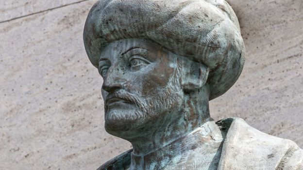 Suleiman foi um dos únicos dois sultões para morrer no campo de batalha. 