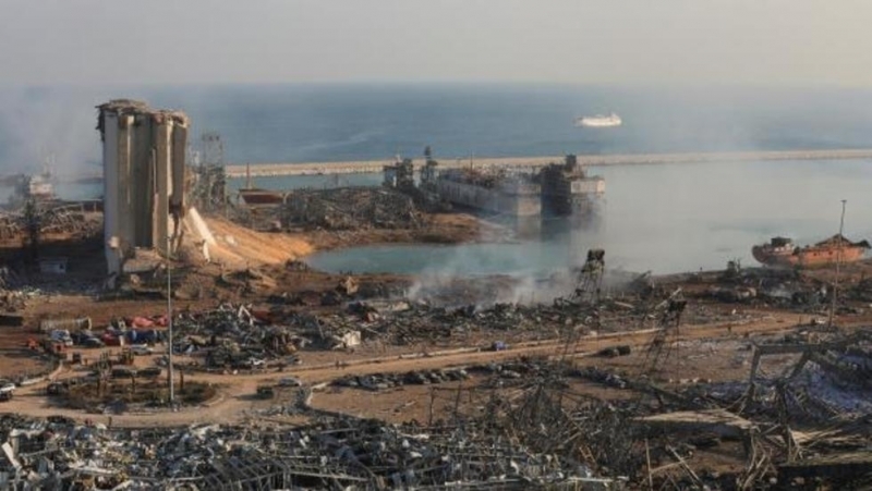 É a guerra. Estamos a ser bombardeados