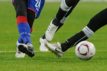 Divisão de honra. Joga-se para a jornada 7, nas três regiões do país