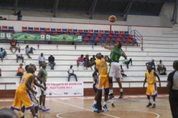 Ferroviário de Maputo e Costa do Sol disputam os “Play-Offs” em Basquetebol