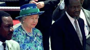 Joaquim Chissano recorda deslocação de Isabel II a Moçambique