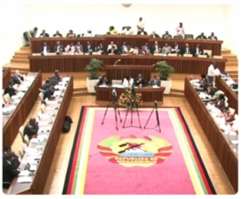 O PARLAMENTO ELEGE ESTA SEGUNDA-FEIRA O PROVEDOR DE JUSTIÇA