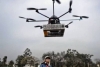 Ao reduzir o tempo de intervenção após uma parada cardíaca, a entrega de desfibriladores por drones pode aumentar as chances de sobrevivência