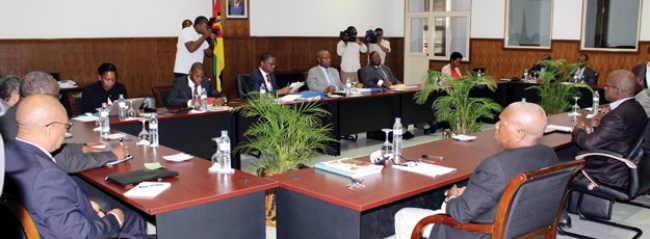 O Governo sul-africano não recebeu nenhum pedido da RENAMO