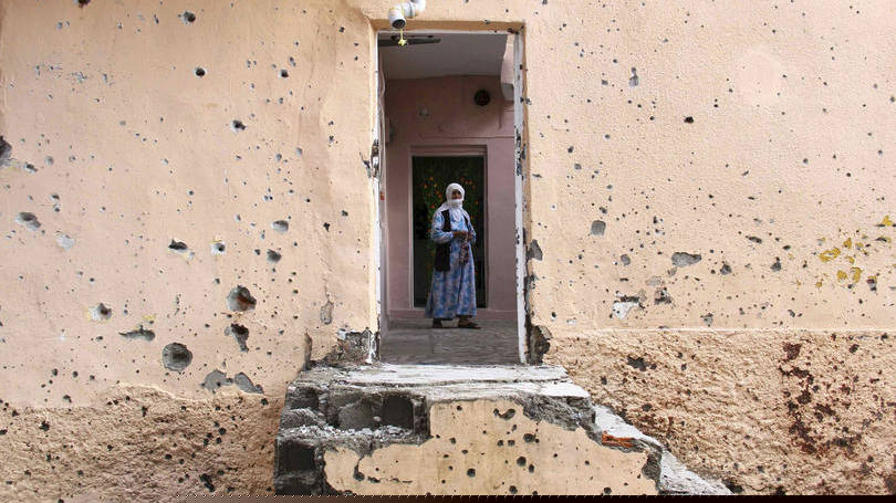 Curdos na Turquia: o partido esquerdista pró curdo HDP, terceiro do parlamento, contabiliza 99 "civis mortos"