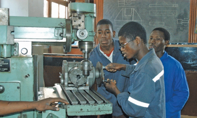 JAPÃO DISPONIBILIZA USD 5 MILHÕES PARA APOIAR ENSINO TÉCNICO-PROFISSIONAL E EMPREGO