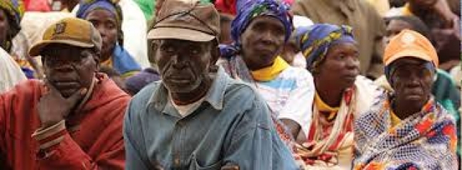 GOVERNADORA DE SOFALA DETECTA IRREGULARIDADES NO PAGAMENTO DO SUBSÍDIO AOS IDOSOS DE GORONGOSA