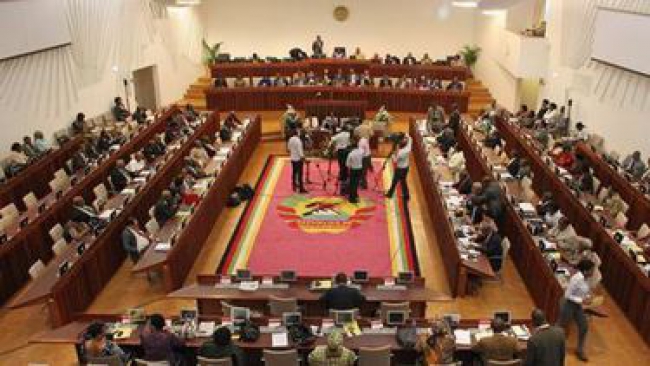 Arranca, esta quarta-feira, a terceira sessão ordinária da Assembleia da República com 23 pontos agendados.