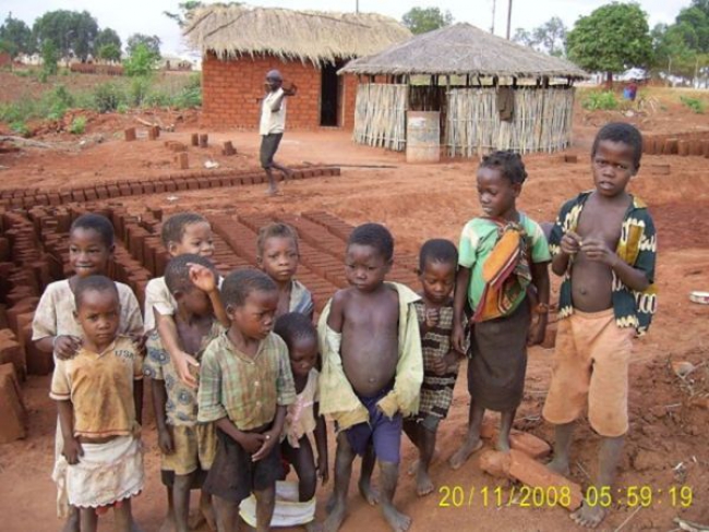 INHAMBANE “PROCURA” CRIANÇAS VIVENDO EM SITUAÇÃO DE VULNERABILIDADE