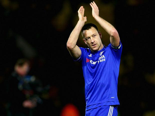 Zagueiro britânico pode acabar indo para o mesmo time do técnico Sven-Goran Eriksson, que já comandou a seleção inglesa