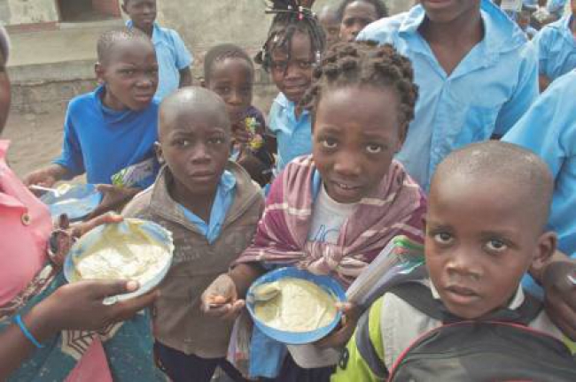 A medida tem como objectivo manter os alunos no sistema