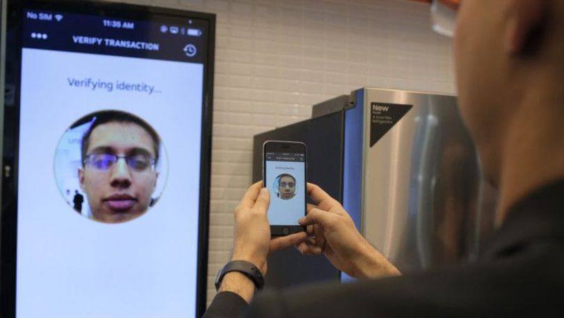 Selfies: fotos servirão como método de autenticação de pagamentos