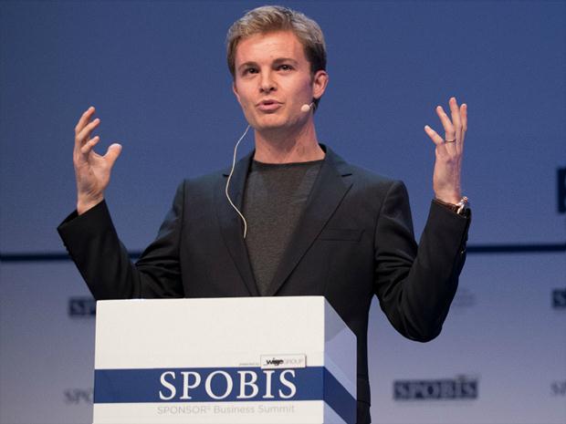 Piloto alemão disse que a seleção de Valtteri Bottas foi boa, entretanto, colocar o espanhol frente a frente com Lewis Hamilton seria algo muito mais interessante de se assistir