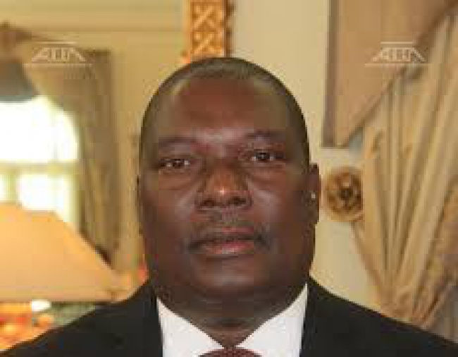 PRESIDENTE DE REPÚBLICA EXONERA AGOSTINHO TRINTA DO CARGO DE GOVERNADOR DE INHAMBANE