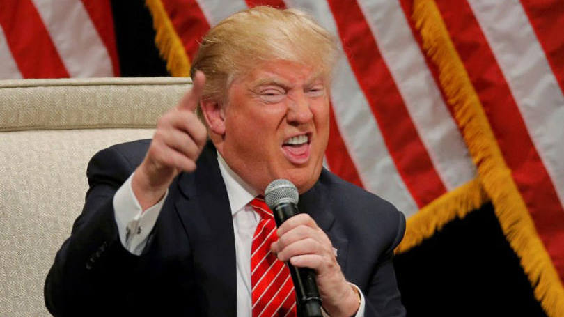 Donald Trump: No ato, eles gritavam palavras de ordem como "Trump, vá embora, racista, sexista e antigay"