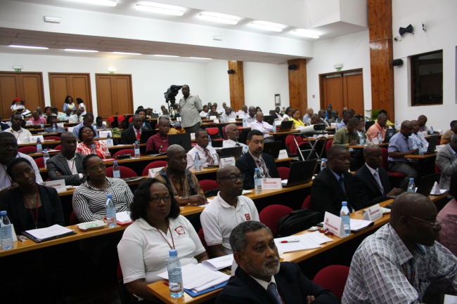 A apresentação e o debate do balanço das recomendações do Conselho Consultivo passado