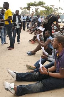 Número de ilegais expulsos por Angola cai no espaço de uma semana