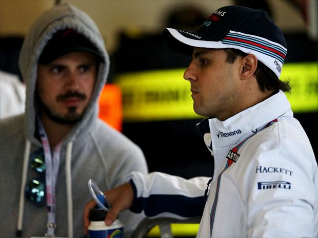 Brasileiro sofreu com problemas no pneu em treino que abriu etapa da China 