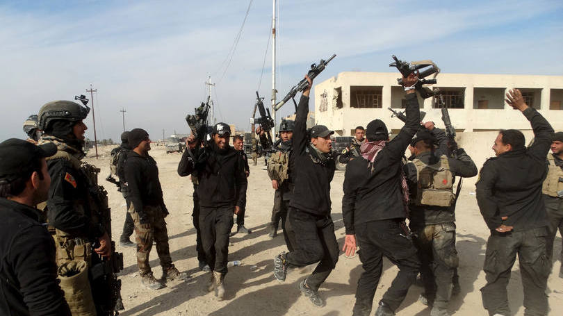 Soldados iraquianos: as autoridades não quiseram especificar que tipo de assistência será oferecida, mas disseram que provavelmente irá incluir o envio de mais soldados
