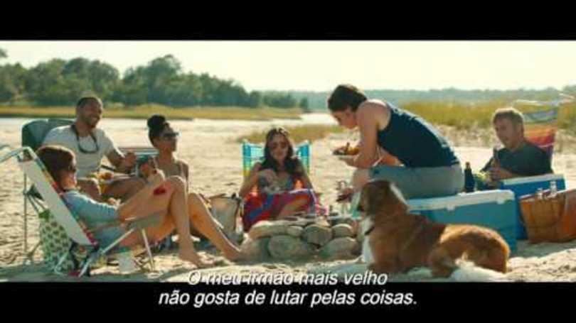 Uma Escolha Por Amor - Nicholas Sparks  Já sugerimos ler agarrada na canga ou com um lencinho do lado. Também não é tão novo, porém é ideal para quem adora usar as férias para refletir suas escolhas na vida - principalmente sobre a vida amorosa. Além do mais, o filme vai estrear em fevereiro de 2016!