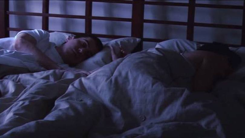 Colchão que "detecta traição"