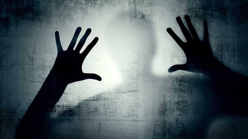 Esquizofrenia: no mapeamento já realizado, as imagens foram obtidas por meio de ressonância magnética funcional e o cérebro foi mapeado como uma rede complexa