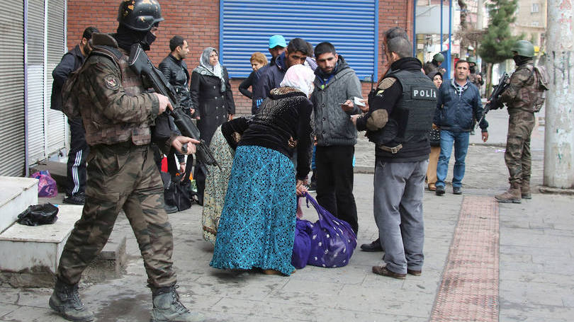 Militares na Turquia: Os suspeitos planejavam atentar contra "líderes do Estado e alvos estratégicos"