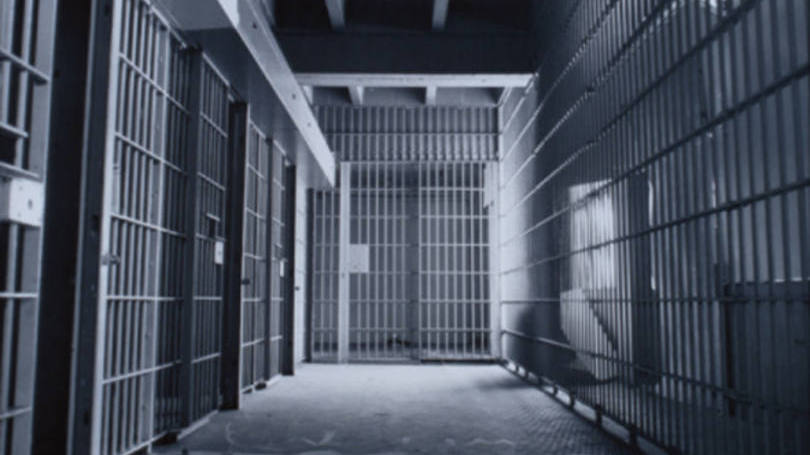 Prisões: três dos acusados foram condenados a 12 anos de prisão; três deles a nove anos; um deles a seis anos; e outros quatro a três anos