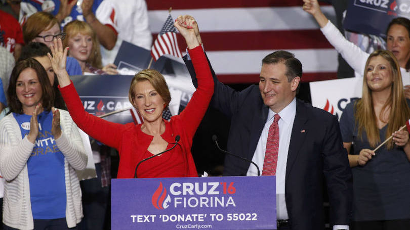 Estados Unidos  O pré-candidato à presidência dos EUA e senador pelo Texas Ted Cruz anuncia Carly Fiorina como sua vice de sua chapa na batalha pela nomeação oficial do Partido Republicano. Ex- executiva da empresa de tecnologia HP, Carly havia tentado emplacar a sua candidatura à presidência, mas abandonou a corrida em fevereiro.