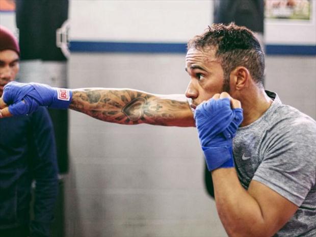 Hamilton postou fotos treinando boxe em janeiro
