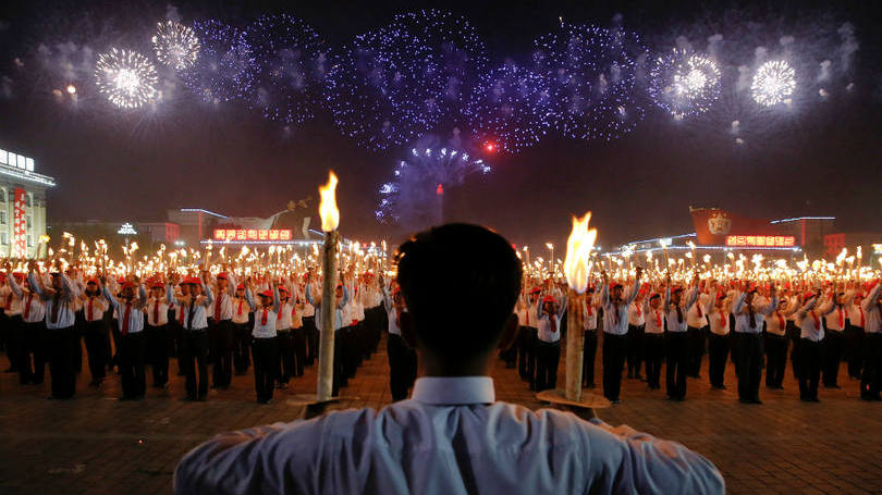 Desfile de encerramento do congresso do partido único na Coreia do Norte: evento foi o primeiro em 36 anos e consolidou Kim Jong-un como líder