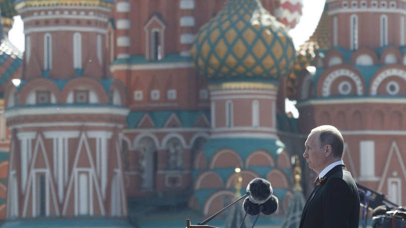 Vladimir Putin: "Em resumo, as forças sírias liberaram dos terroristas mais de 500 localidades com o apoio das Forças Aeroespaciais da Rússia"