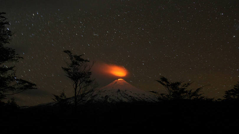 Chile

Na cidade de Pucón, que fica ao sul da capital Santiago, o vulcão Villarica voltou a dar sinais de atividade.