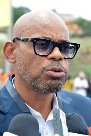 Archer Mangueira confirmou também que o Banco Nacional de Angola (BNA) vai eleger uma elite de cinco ou seis bancos comerciais