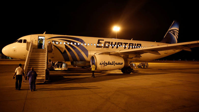 Avião da EgyptAir: o voo, que levava 66 pessoas a bordo, desapareceu minutos depois de deixar a Grécia para espaço aéreo egípcio na manhã de quinta-feira