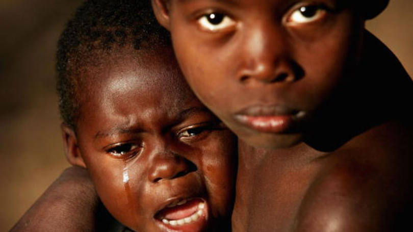 Moçambique: o governo de Moçambique, de orientação socialista, e o Renamo (centro-direita) livraram uma cruel guerra civil (1976-1992) que deixou um milhão de mortos