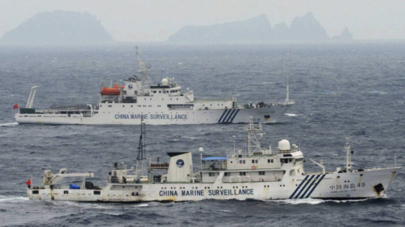 Navios chineses cruzam o Mar da China Oriental chegando às ilhas conhecidas como Senkaku no Japão e Diaoyu na China