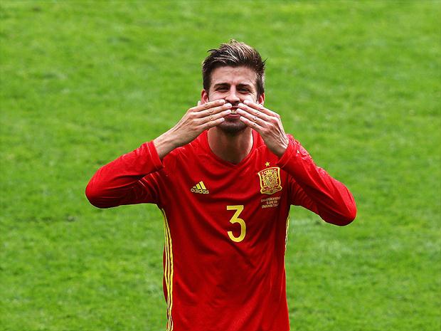 Espanha sofreu, mas conseguiu vencer graças a um gol do zagueiro Piqué 