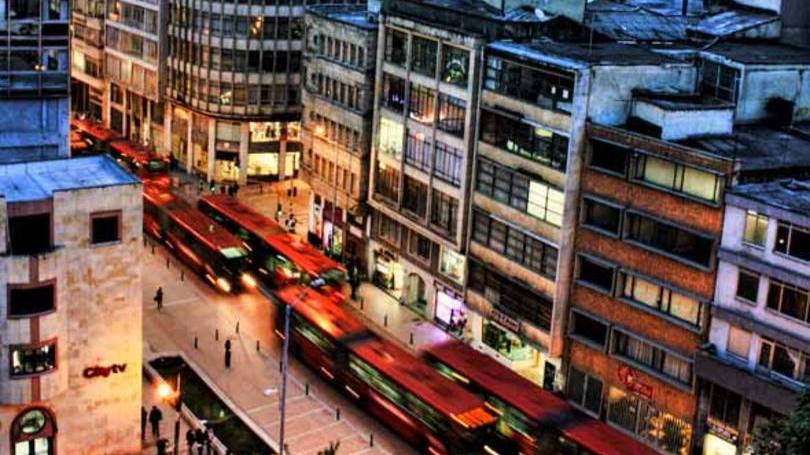 Bogotá, na Colômbia: no centro da cidade, policiais tiveram que agir como em uma região de conflito no Iraque