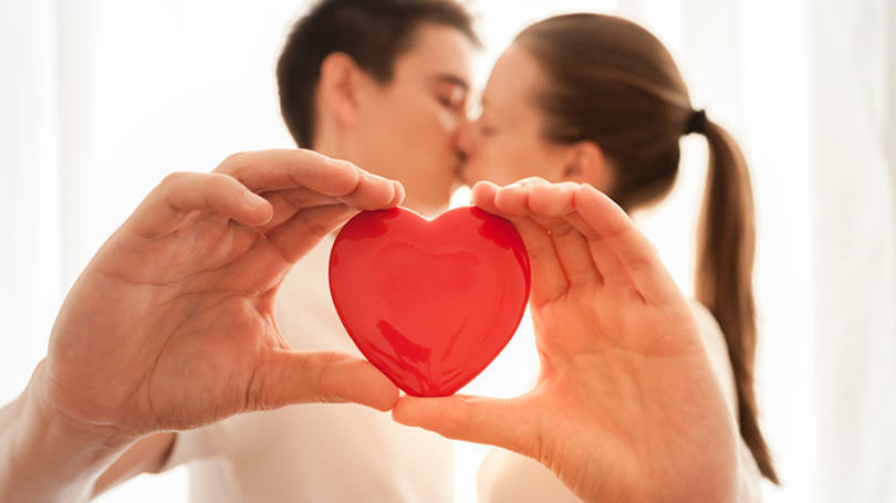 De lembrancinhas a presentões, as sugestões a seguir agradam diferentes perfis de casais e cabem em diferentes bolsos também