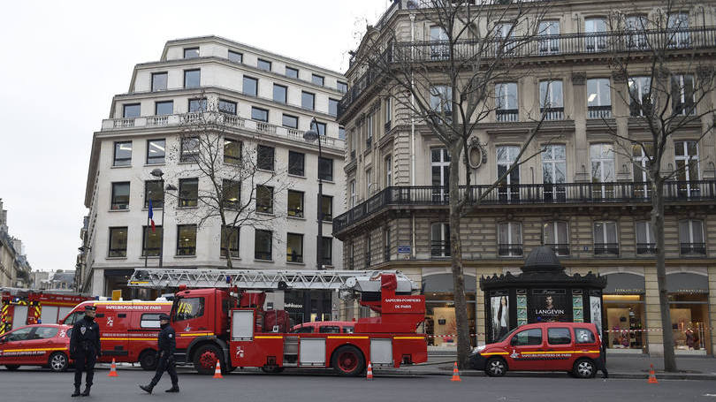 Incêndio: o fogo começou por volta das 19h30 locais (14h30 de Brasília) de ontem e foi controlado três horas mais tarde