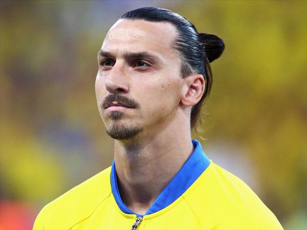 Ibrahimovic anunciou que não defenderá mais a seleção sueca após a eliminação na Eurocopa