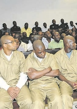 O juiz Salomão Filipe decidiu, na altura, que o Ministério do Interior deveria indemnizar os familiares das oito vítimas com um valor de um milhão e meio de kwanzas por cada família. 